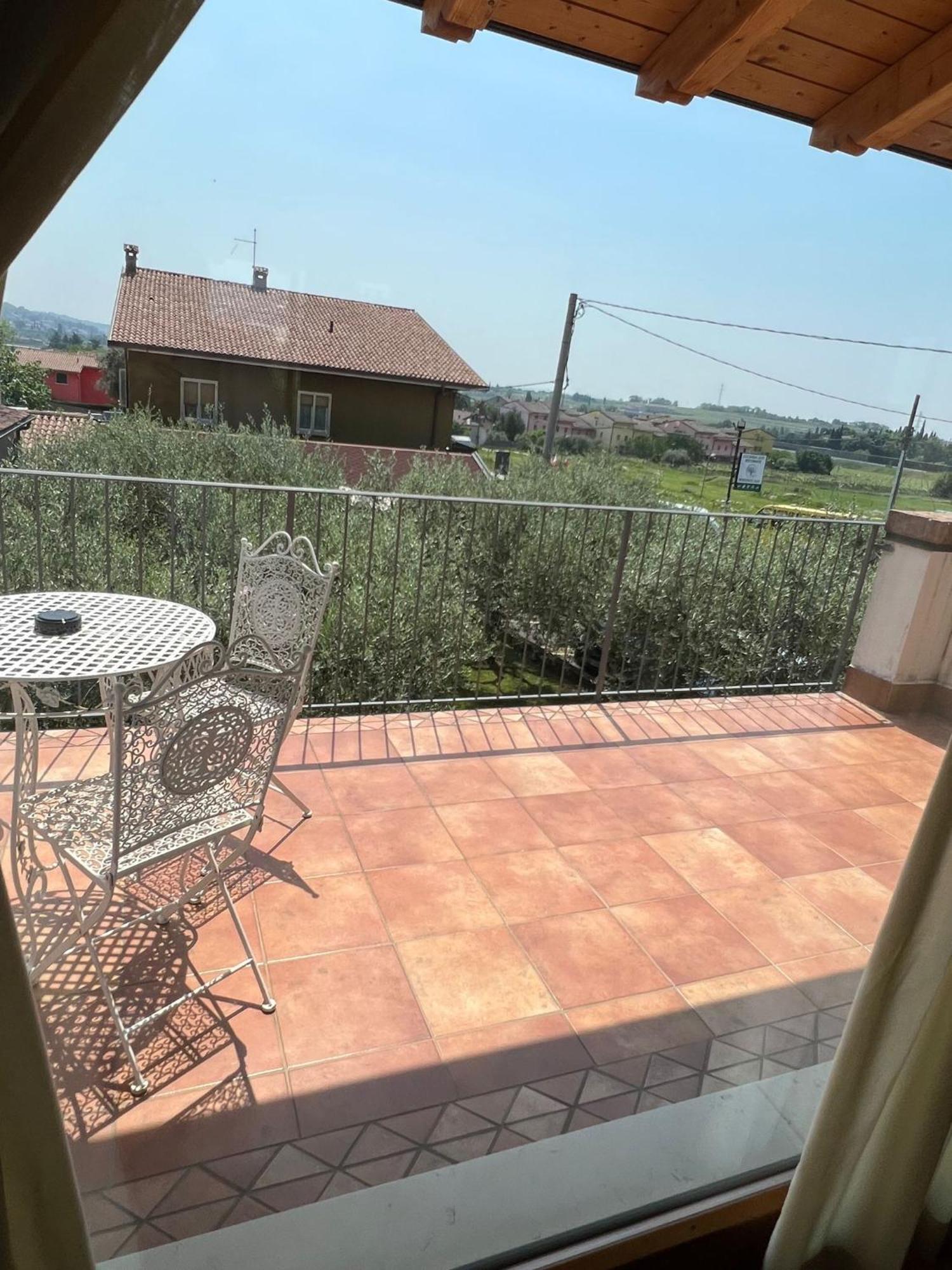 Residence Ulivi Cavaion Veronese Exterior foto